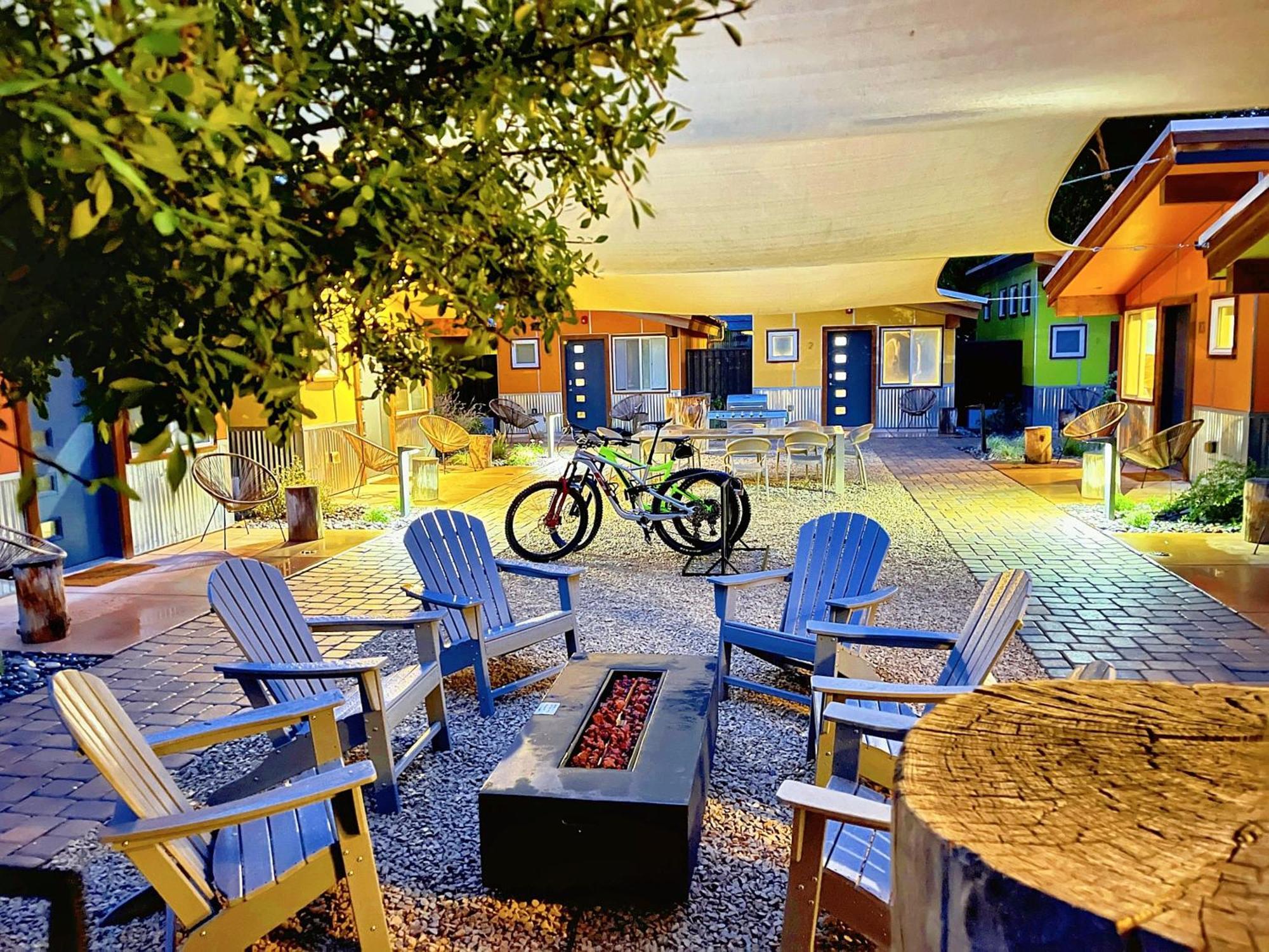 Downtown Kokopelli West 7 - Newly Remodeled Stylish Studio موآب المظهر الخارجي الصورة